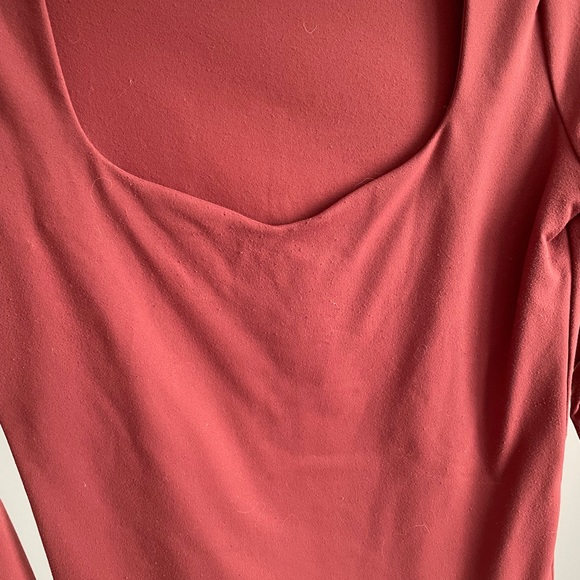 Long-Sleeve Double-Layered Seamless Bodysuit - Picture 5 of 7